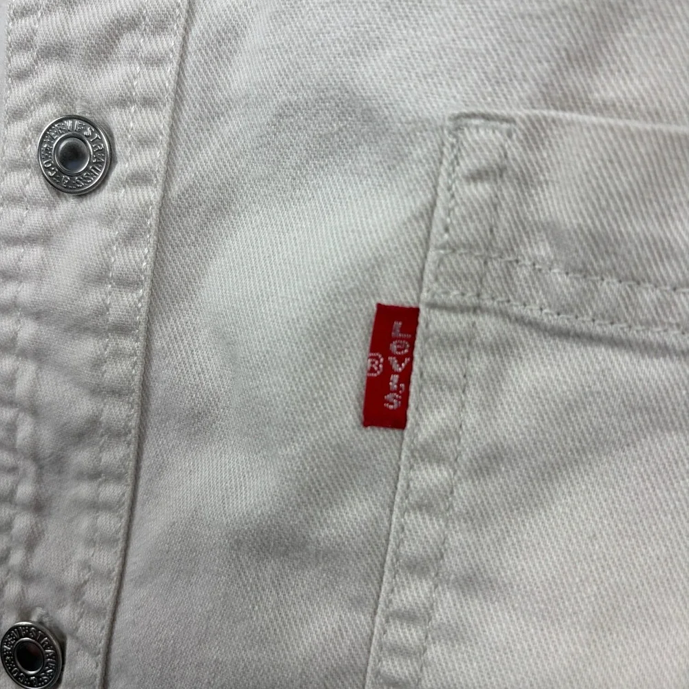 Vintage Levis Shirt Mens Large Beige Twill Metal Button Up Loose Fit Long Sleeve